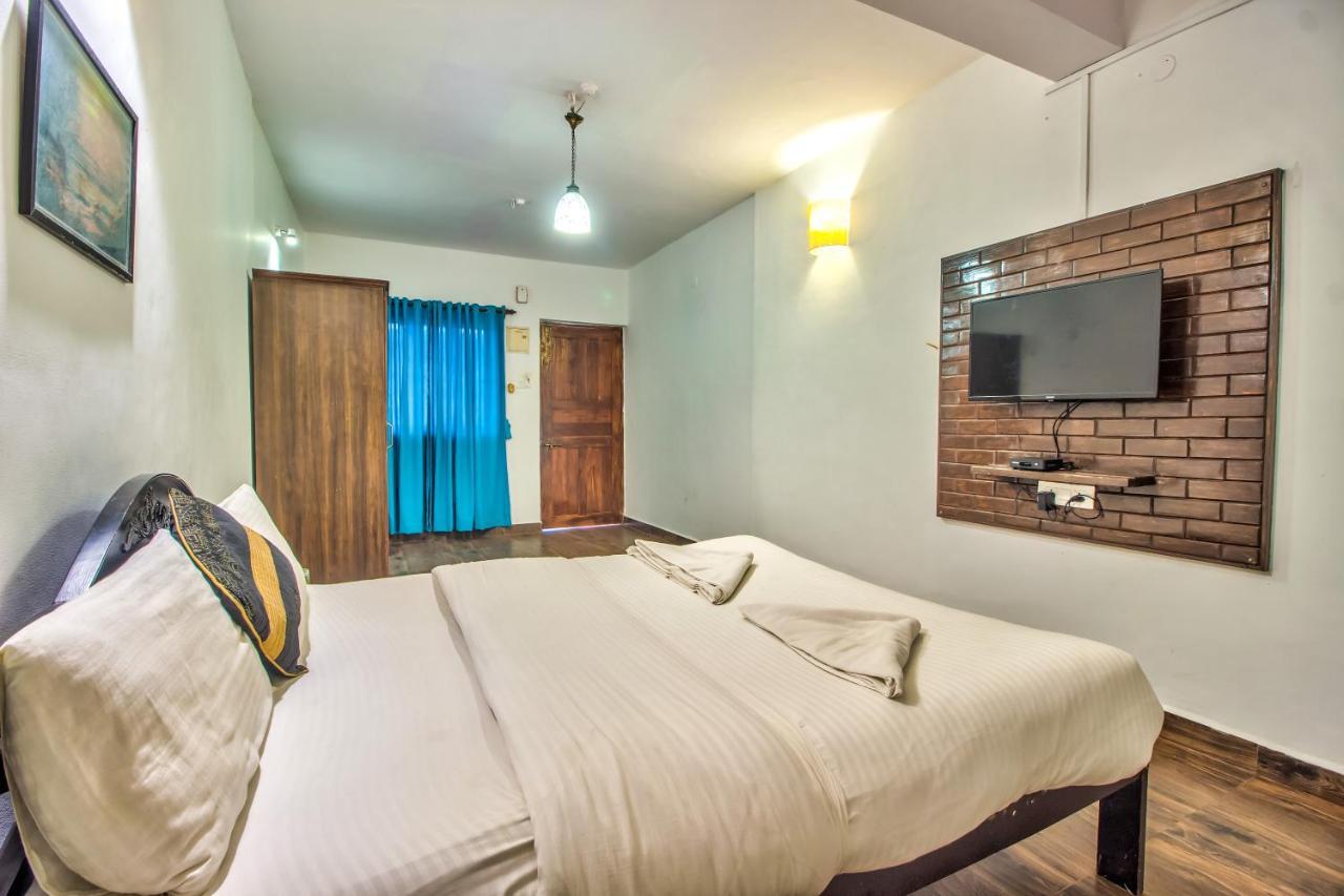 Stanleys Guest House Baga Exterior foto