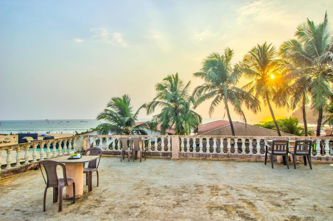 Stanleys Guest House Baga Exterior foto