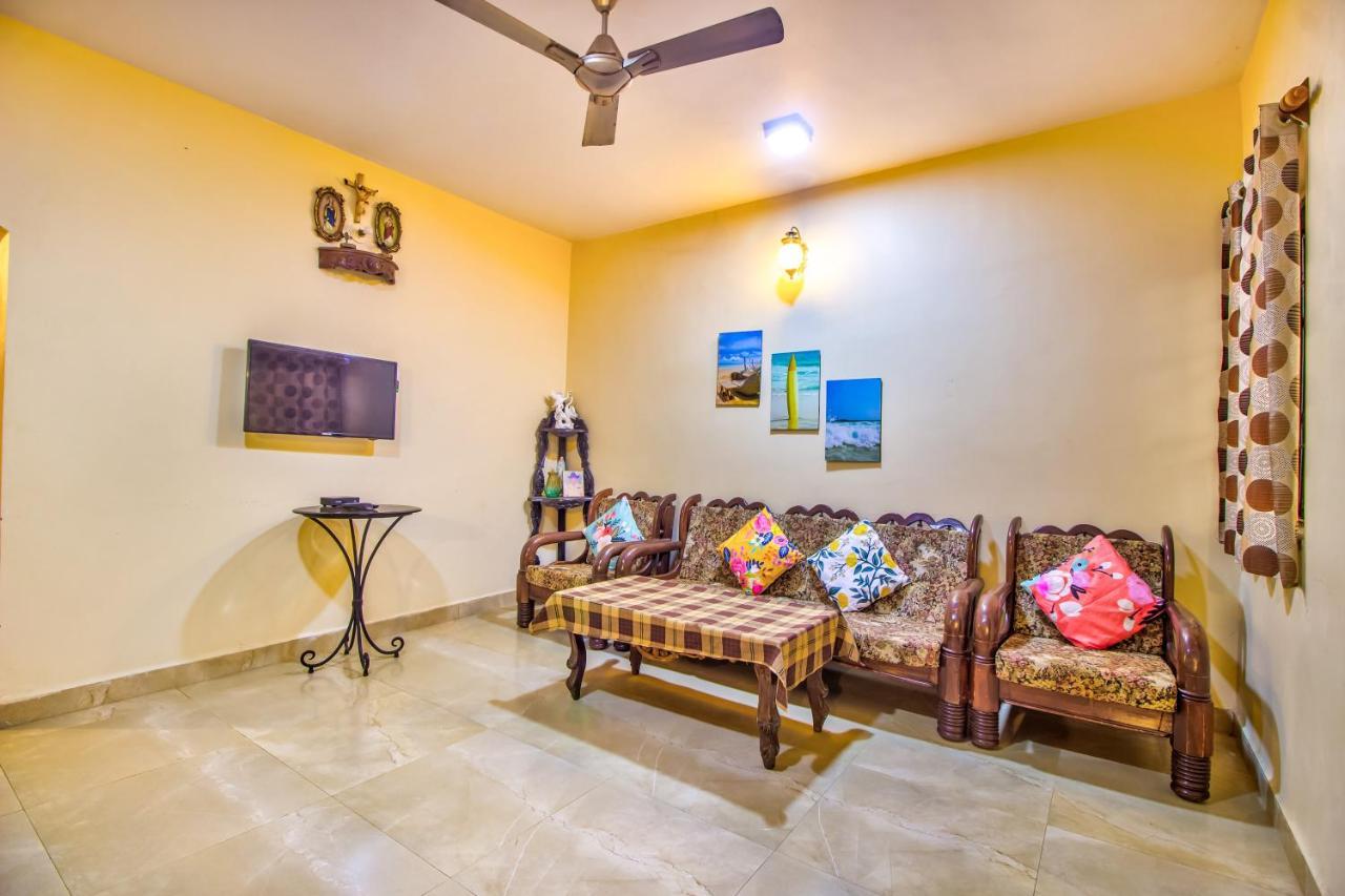Stanleys Guest House Baga Exterior foto